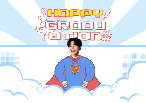 Mẫu thiết kế Thiệp chúc mừng Tốt nghiệp, kỉ yếu, Graduation, yearbook, dễ thương, cute, chibi, hoạt hình, cartoon, superman 1751657402
