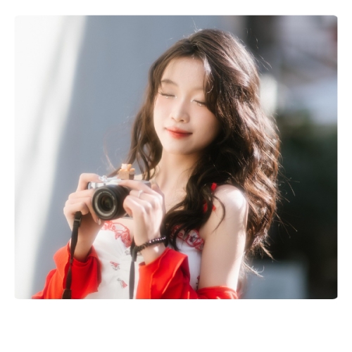 Mẫu thiết kế Photobook vuông Cá nhân, nhân vật, personal style, signature, dễ thương, cute 1759885873