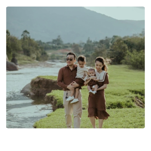 Mẫu thiết kế Photobook vuông Gia đình, family, nhà, house, cá nhân, personal style, hiện đại, modern, simple, đơn giản 1759894966