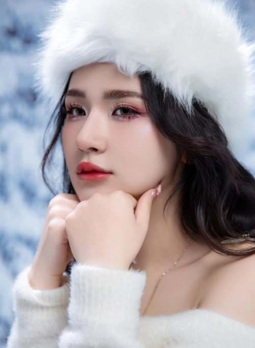Mẫu thiết kế Photobook dọc Cá nhân, nhân vật, personal style, signature, đơn giản 1759895644