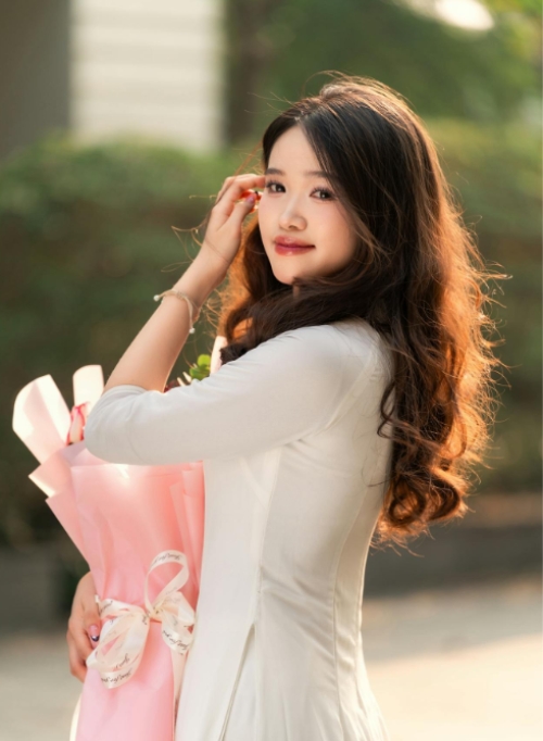 Mẫu thiết kế Photobook dọc Tốt nghiệp, graduation, kỷ yếu , Cá nhân, hội nhóm, team 1759895522