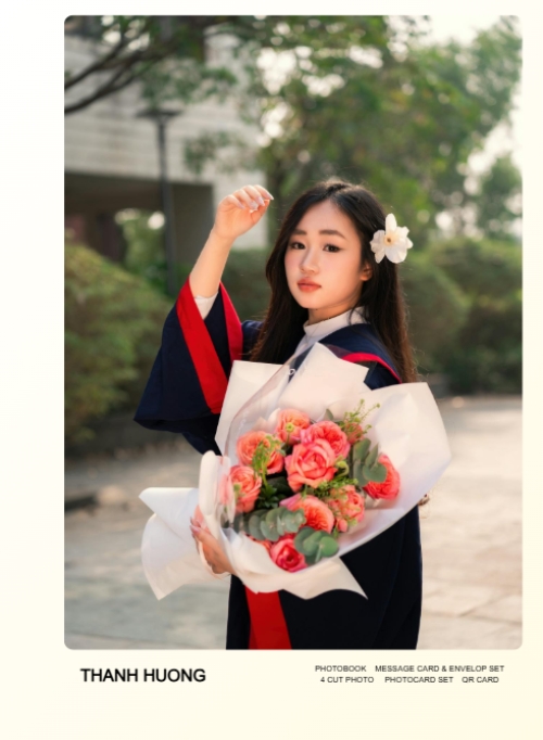 Mẫu thiết kế Photobook dọc Tốt nghiệp, graduation, kỷ yếu , Cá nhân, hội nhóm, team 1759895522