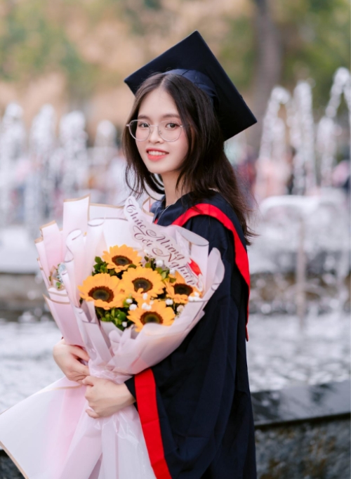 Mẫu thiết kế Photobook dọc Tốt nghiệp, graduation, kỷ yếu , Cá nhân, hội nhóm, team 1759895490
