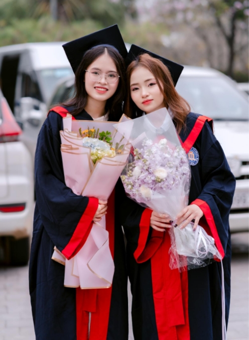 Mẫu thiết kế Photobook dọc Tốt nghiệp, graduation, kỷ yếu , Cá nhân, hội nhóm, team 1759895490