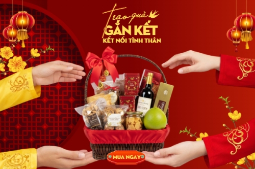 Mẫu thiết kế Bài post MXH ngang Trao quà gắn kết kết nối tình thân 1769668615