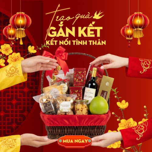 Mẫu thiết kế Bài post MXH vuông Trao quà gắn kết kết nối tình thân 1770464961