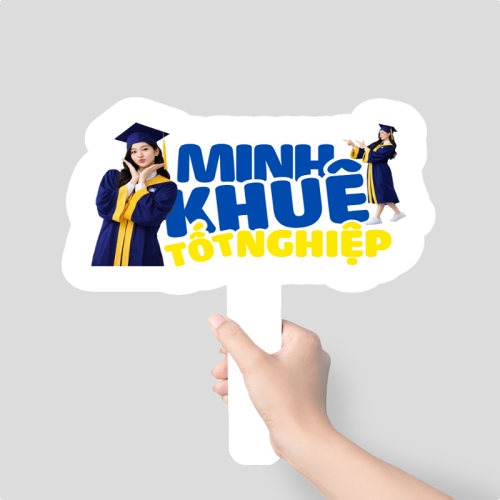 Mẫu thiết kế Hashtag cầm tay Chúc mừng tốt nghiệp 1781535422