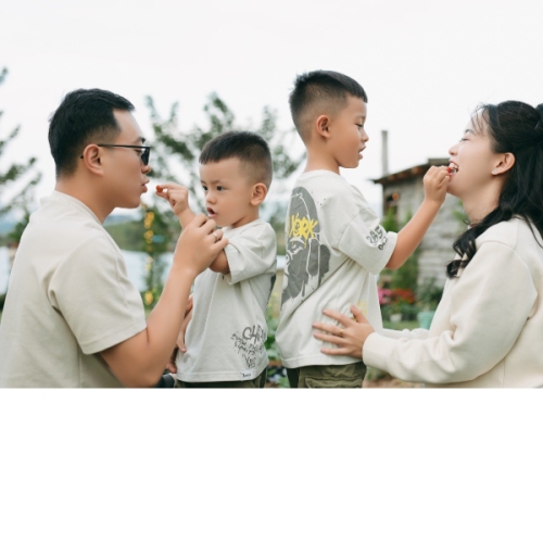 Mẫu thiết kế Photobook vuông Tình yêu, love, Gia đình, family, dễ thương, cute 1781499709