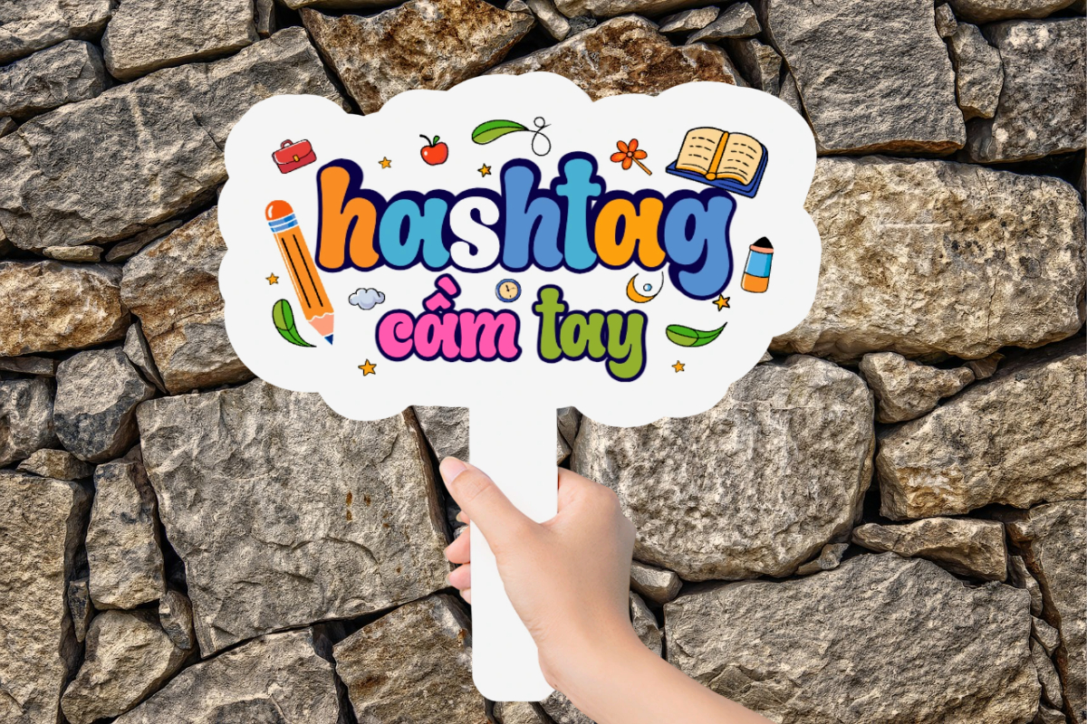 Hashtag cầm tay miễn phí thiết kế online và xem được thành phẩm trước khi đặt in